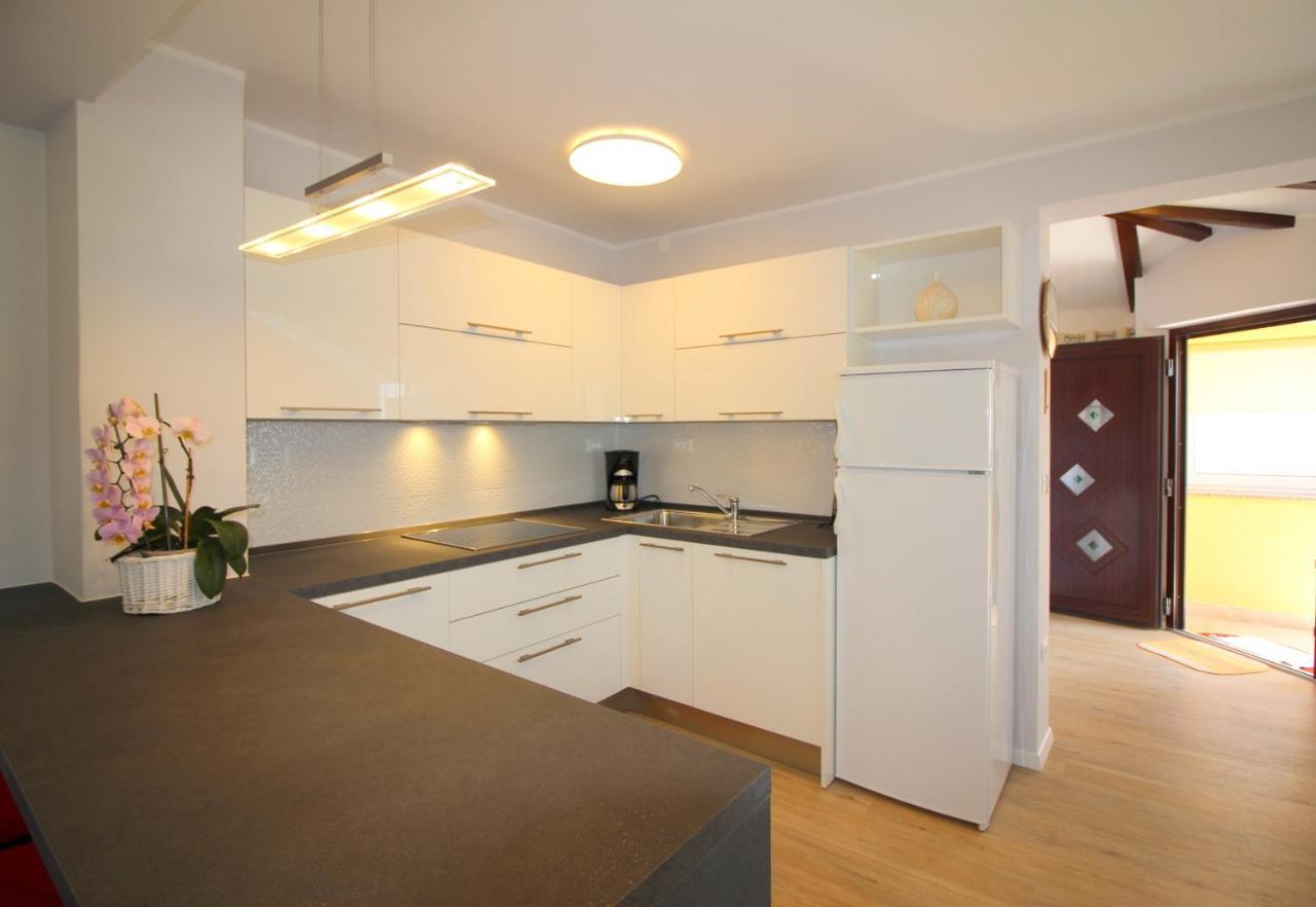 Apartments Tancel Пореч Екстер'єр фото
